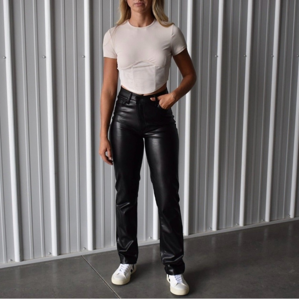 Light pink cropped top